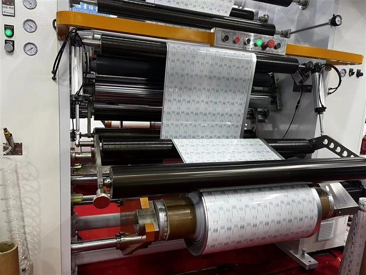 Advanced Solventless Lamination Machine BOPP And Aluminum